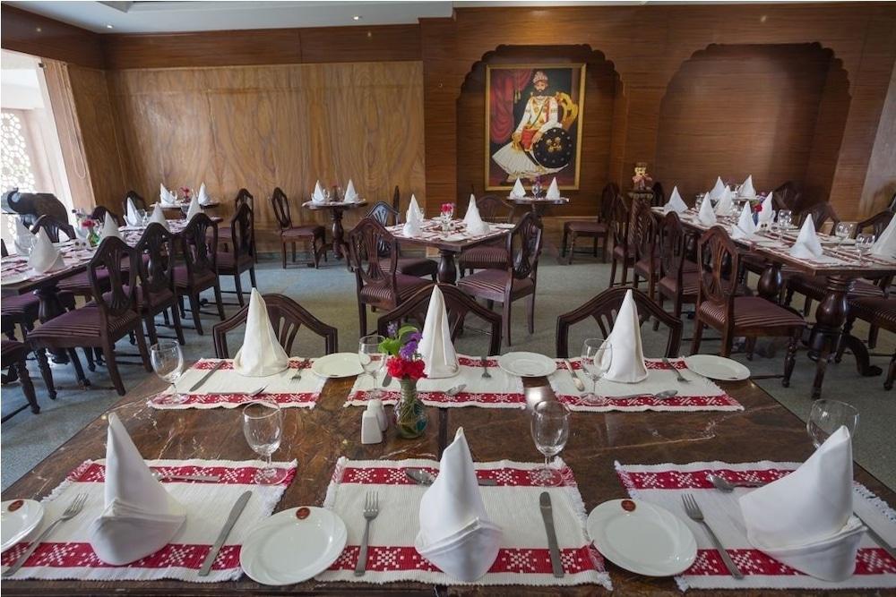Bhanwar Singh Palace Hokaran Bagian luar foto
