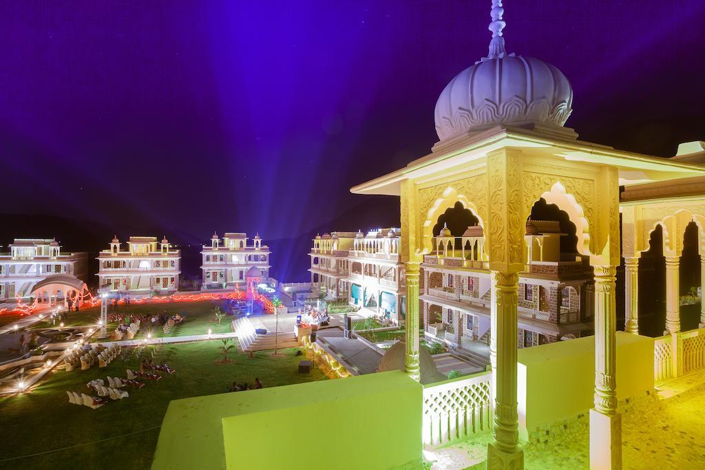 Bhanwar Singh Palace Hokaran Bagian luar foto