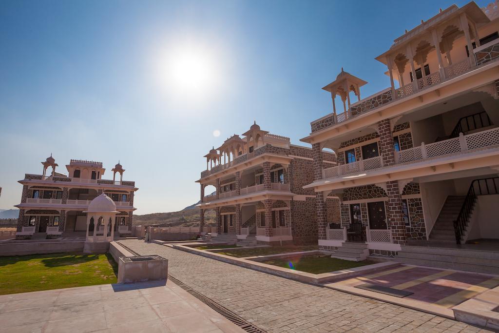 Bhanwar Singh Palace Hokaran Bagian luar foto
