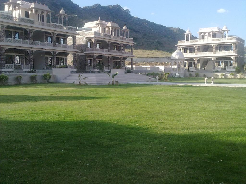 Bhanwar Singh Palace Hokaran Bagian luar foto